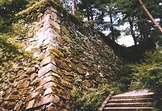 亀山城跡