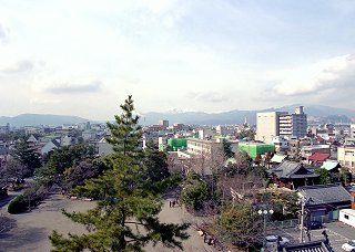 大垣城から見た赤坂方向